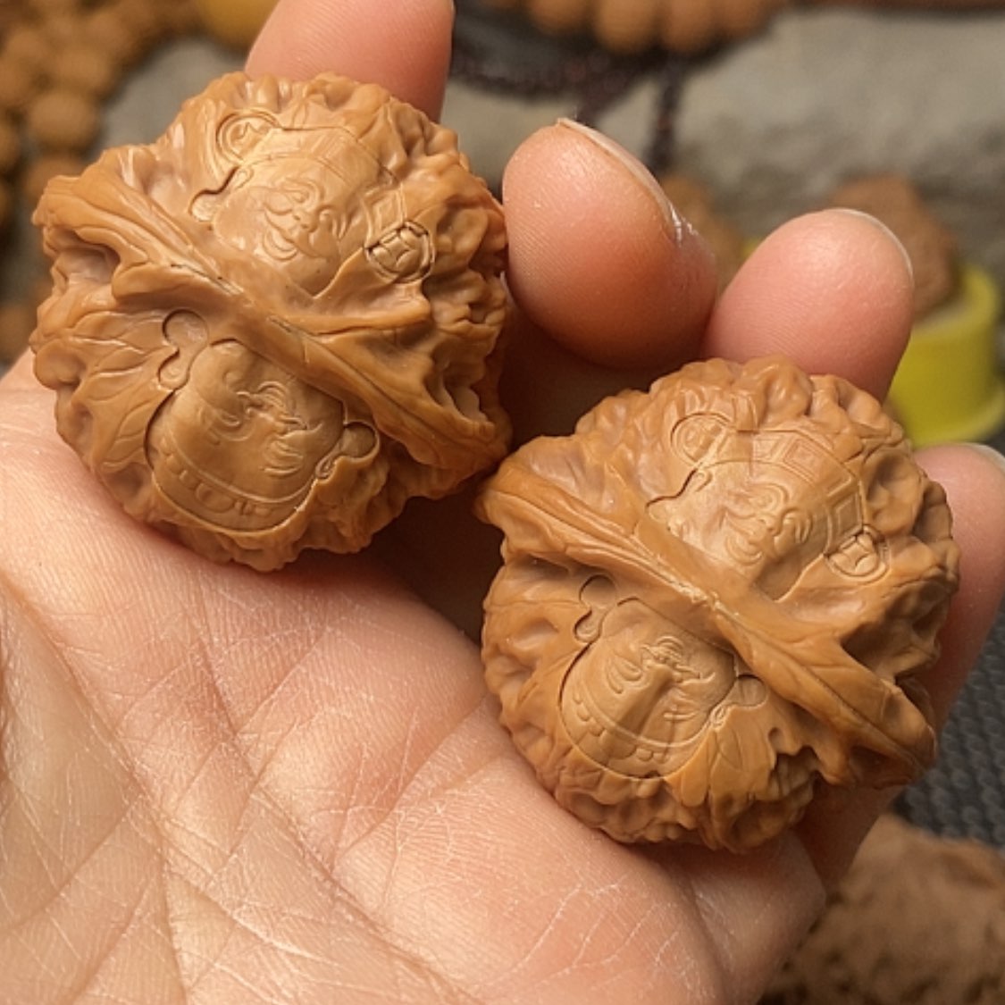 【闪购商品】把件文玩核桃宫灯雕刻40