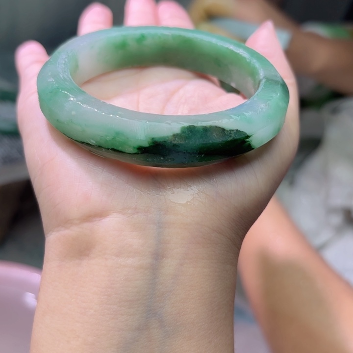 @***好未镶嵌手镯石英质玉（非洲翠）定制