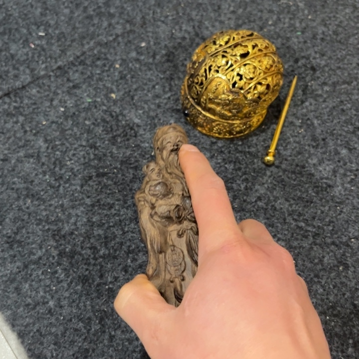 精品摆件工艺品等