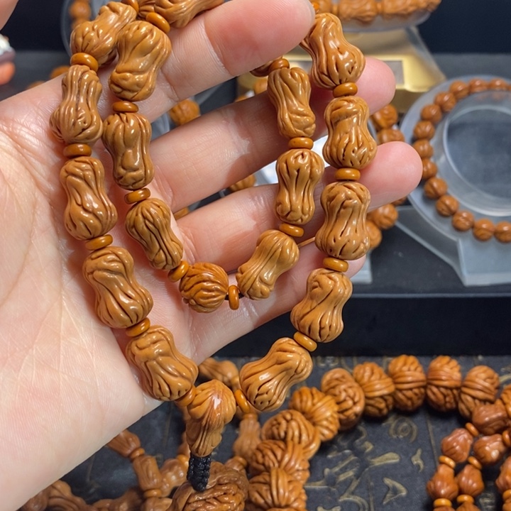 手串桃核花生手持12