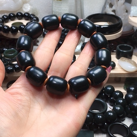 未镶嵌手串和田玉