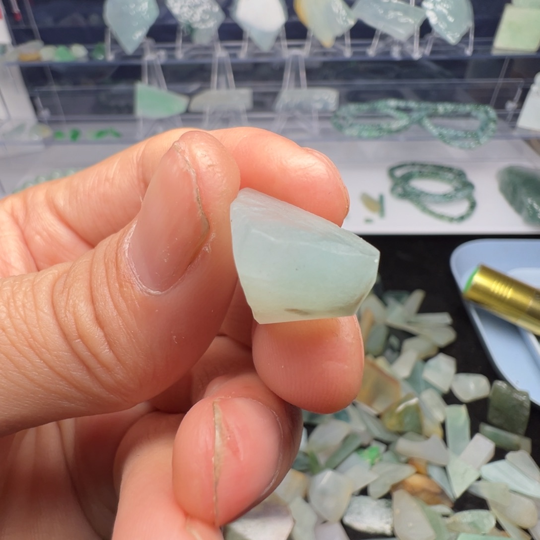 翡翠裸石缅甸翡翠A货