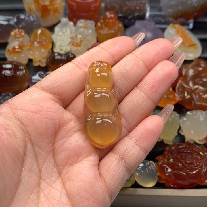 玛瑙/玉髓颈饰未镶嵌