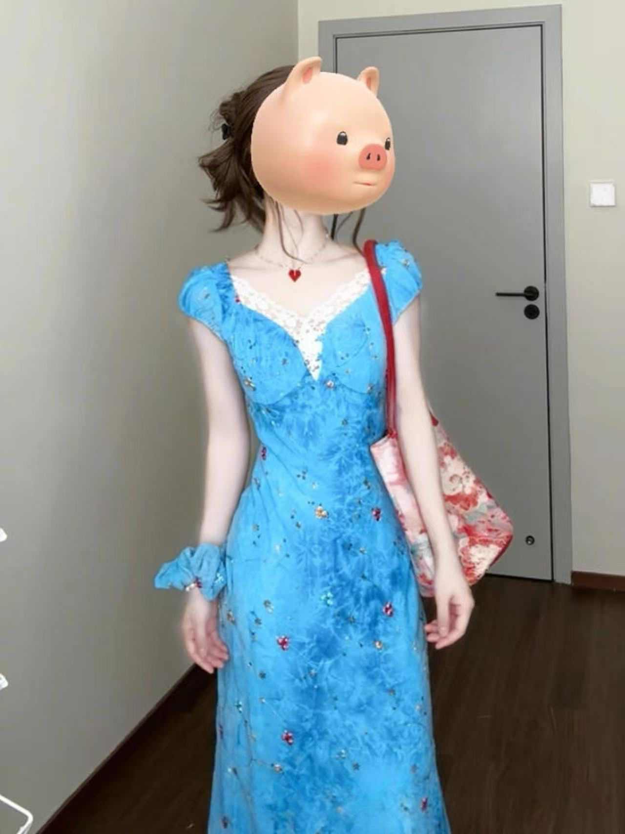 辣妹设计款显瘦包臀长裙[【主播叫到对应的价位，备注编码下单】