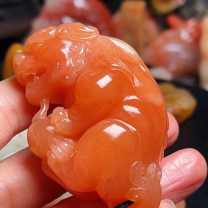 寿山石白*招米瑞兽