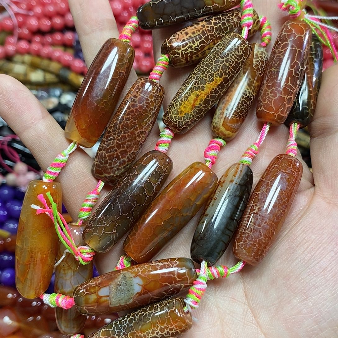 玛瑙/玉髓未镶嵌珠宝半成品龙纹玛瑙一条卡12*38mm