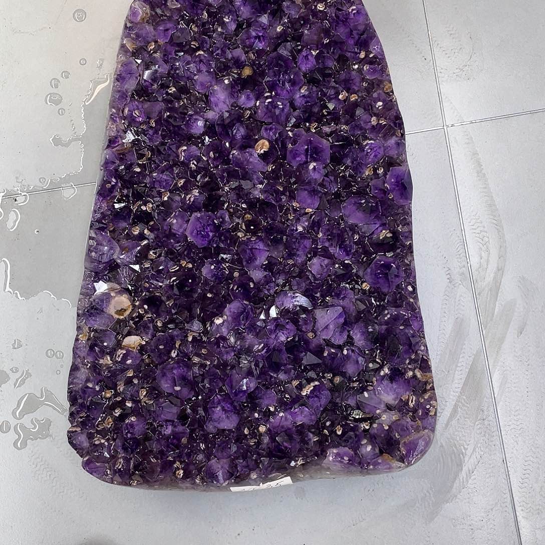 轻***描紫晶未镶嵌大型摆件（非配饰）