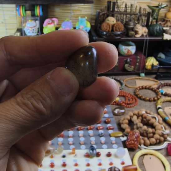 玛瑙/玉髓天然玛瑙眼石随形未镶嵌