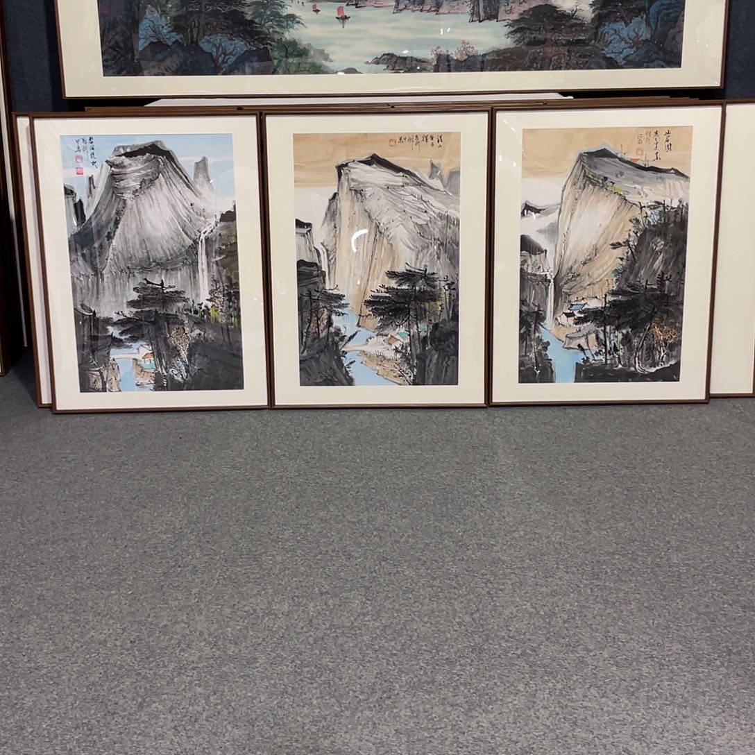 国画手绘作品带框