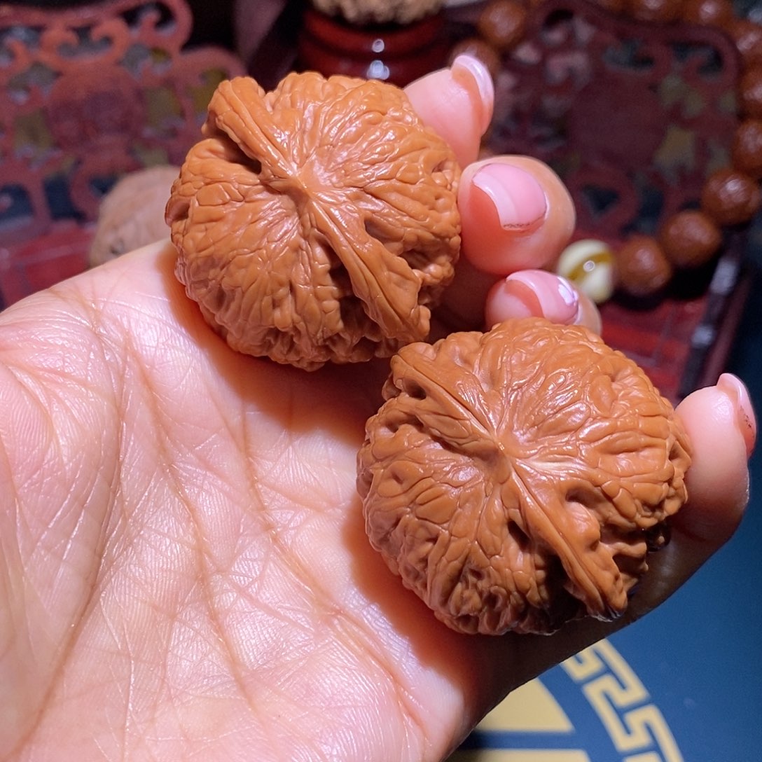 文玩核桃把件41.5凤凰台