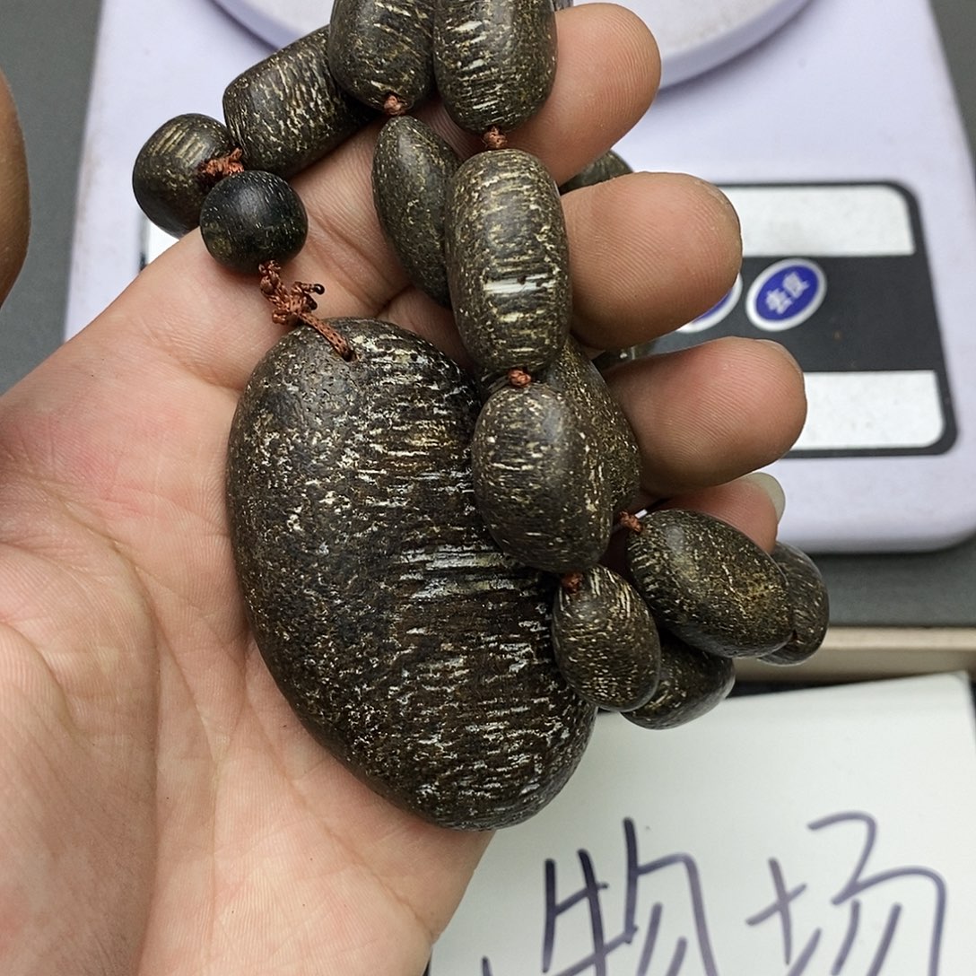 沉香沉香碎屑80海南虫漏