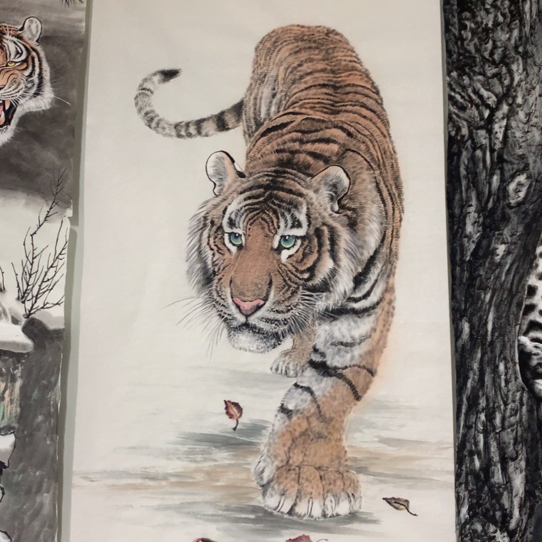 国画厚****贵四尺手绘老虎