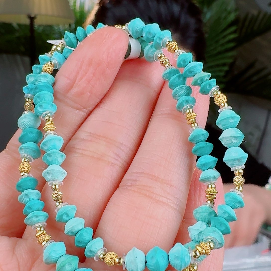 绿松石珠宝奇石18K金镶嵌