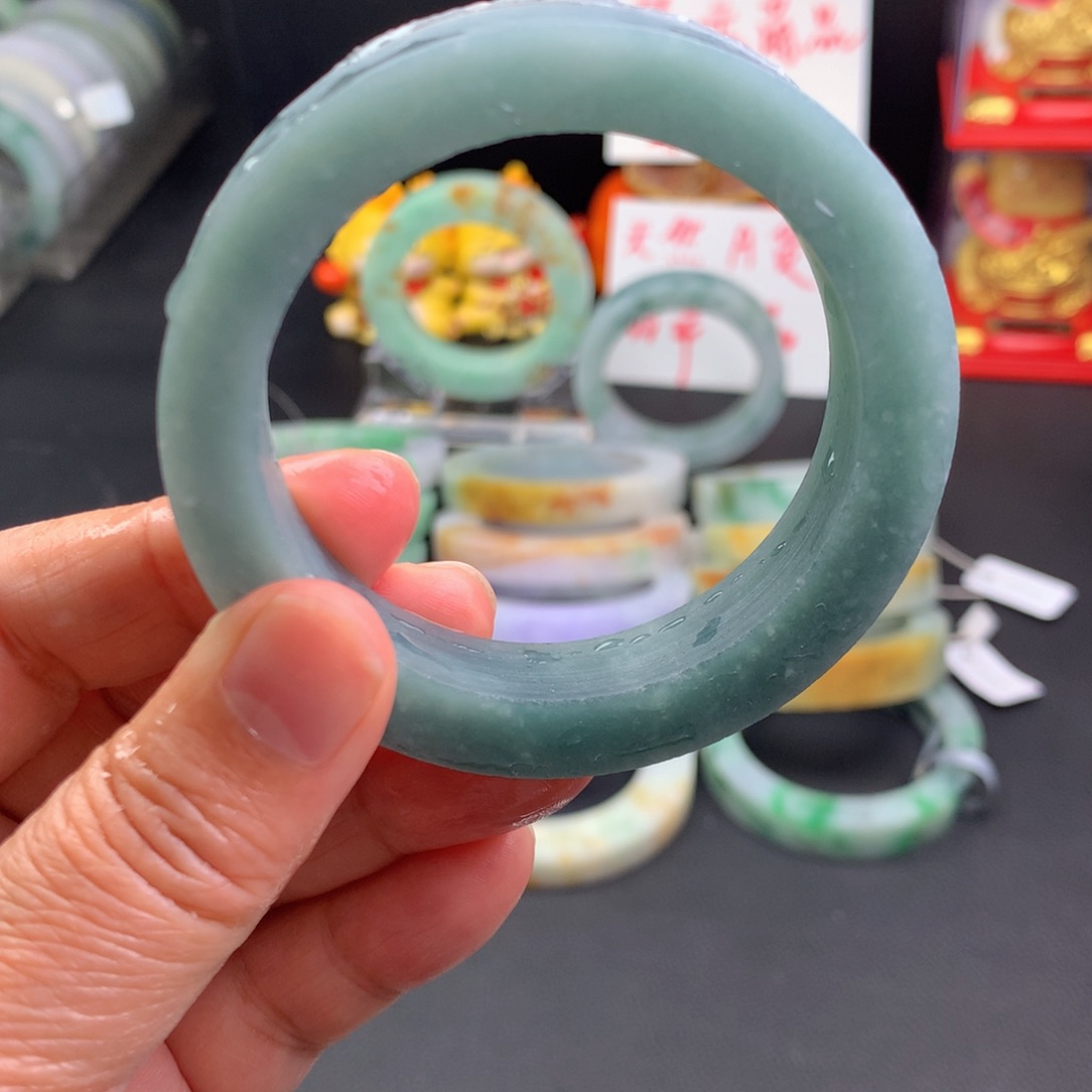 定制翡翠手镯未镶嵌