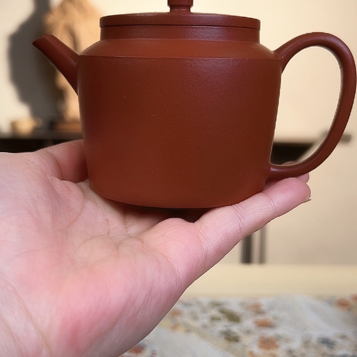 紫砂茶壶折肩宫灯