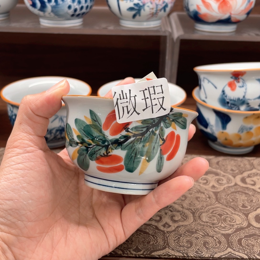 釉下手绘茶具微瑕