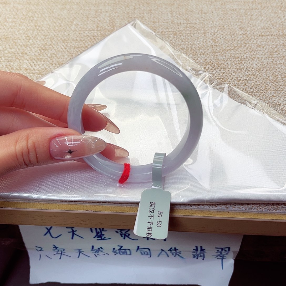 翡翠未镶嵌手镯手镯