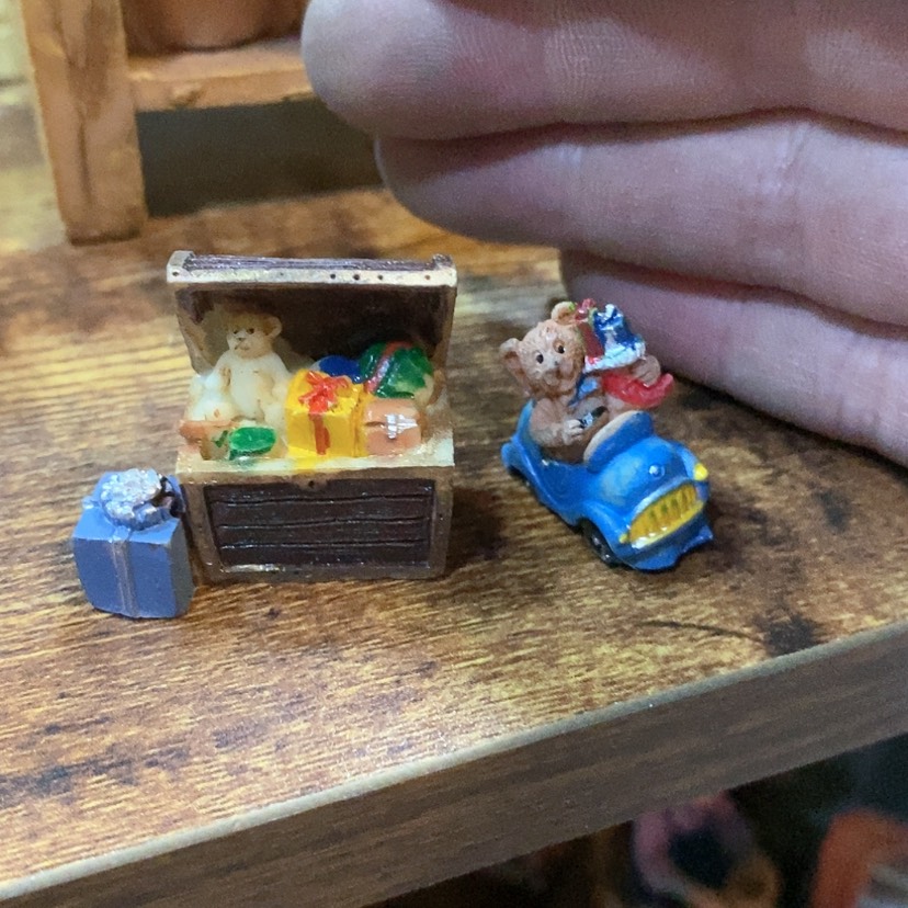 【闪购商品】树脂制品兔***?树脂工艺品摆件等产品