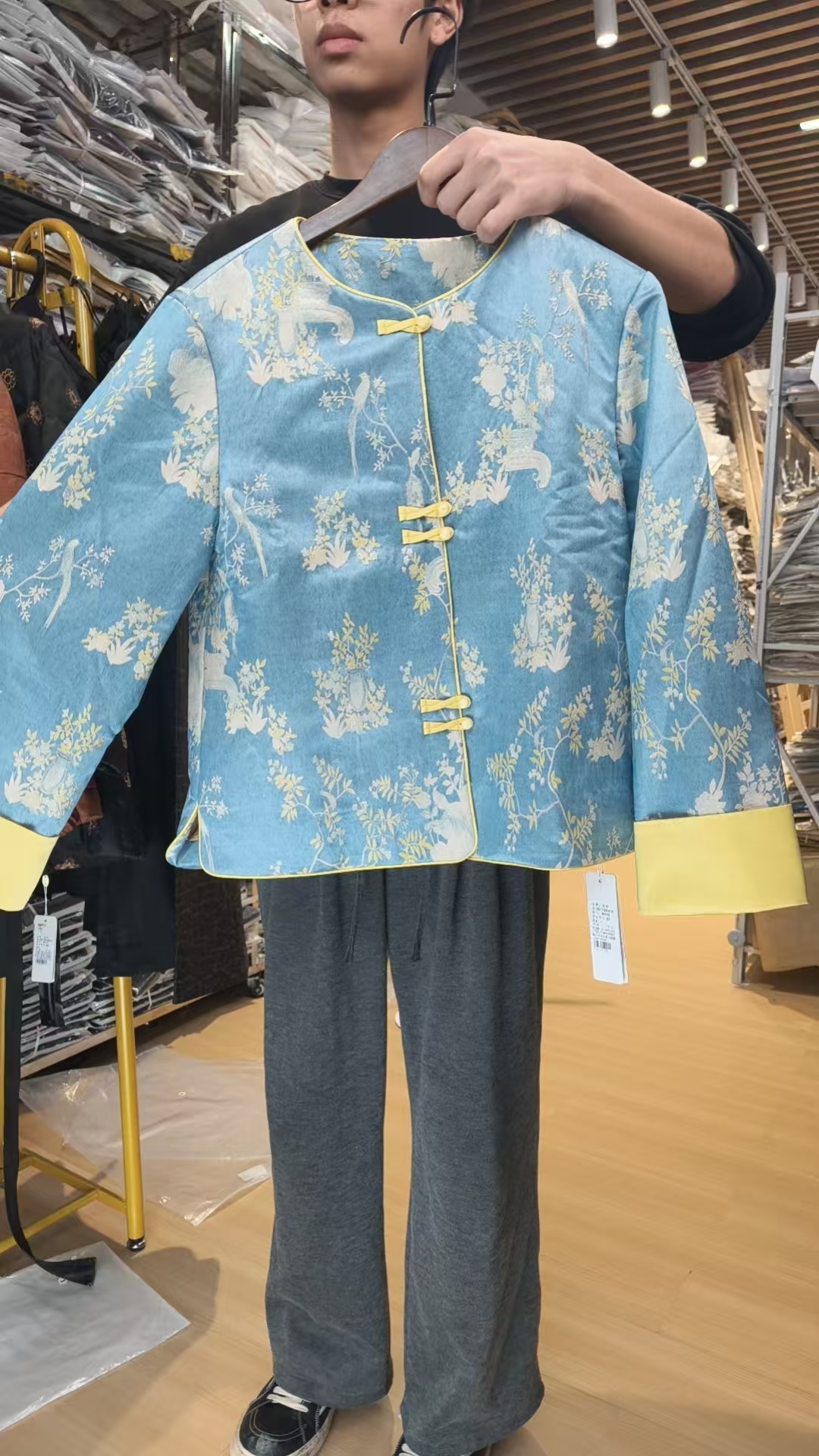 桑蚕丝羊美毛混纺作蚕丝女棉衣W170