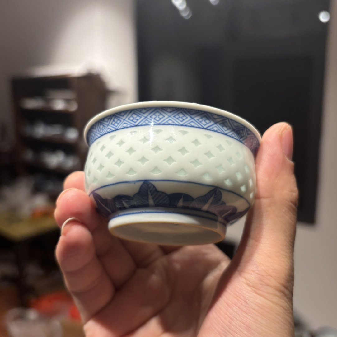 景德镇陶瓷玲珑如事杯