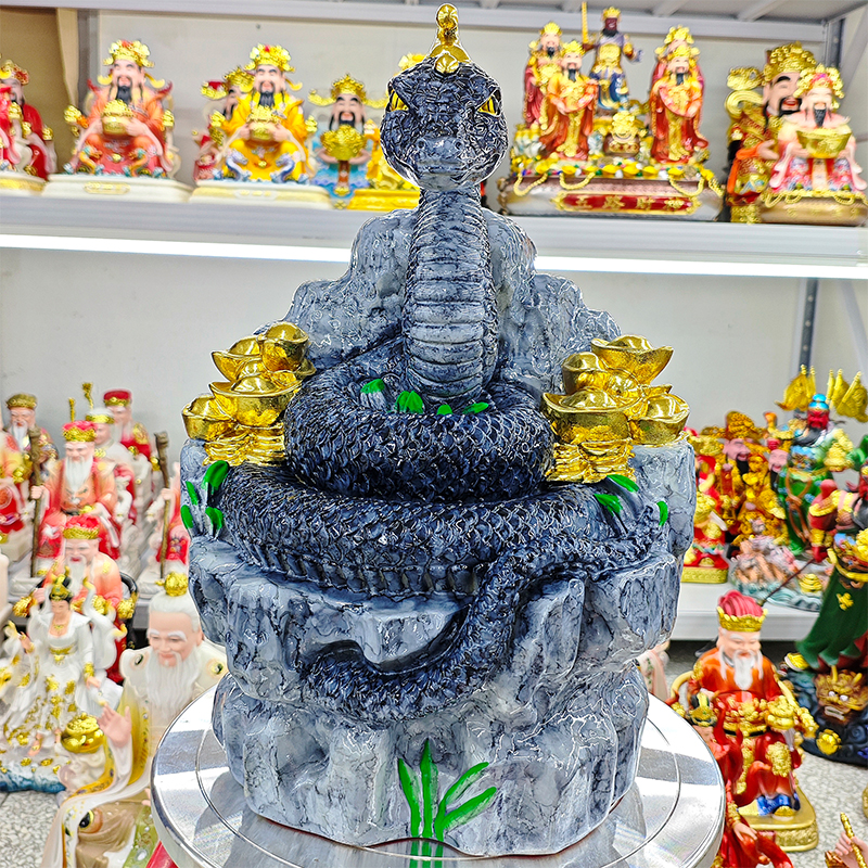 新款釉彩坐山蟒蛇真身金蟒蛇元宝生肖蛇财像体工艺品摆件真身