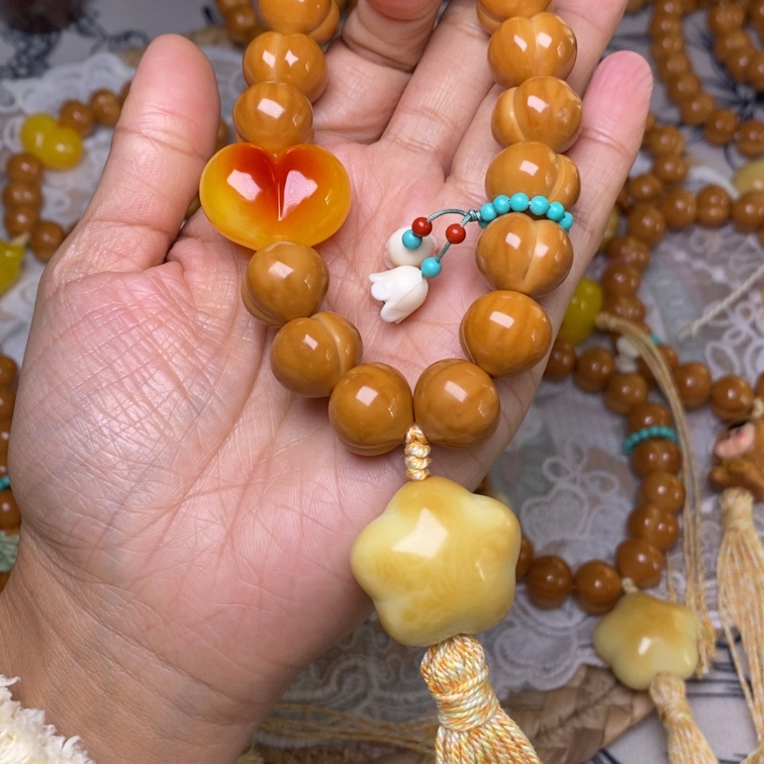 猴头核桃吊坠屁桃15加