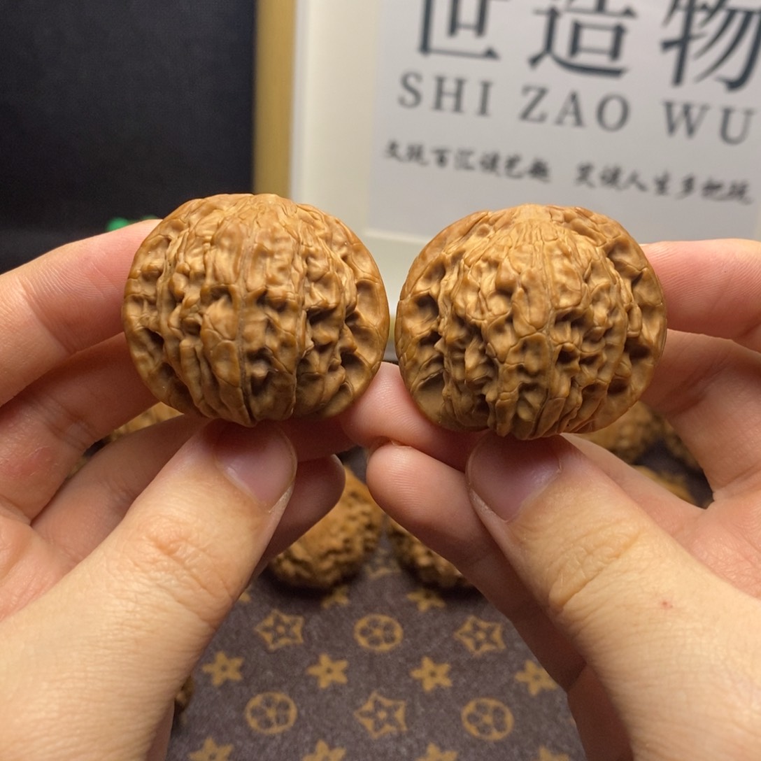 桃核把件涞水山地磨盘球磨
