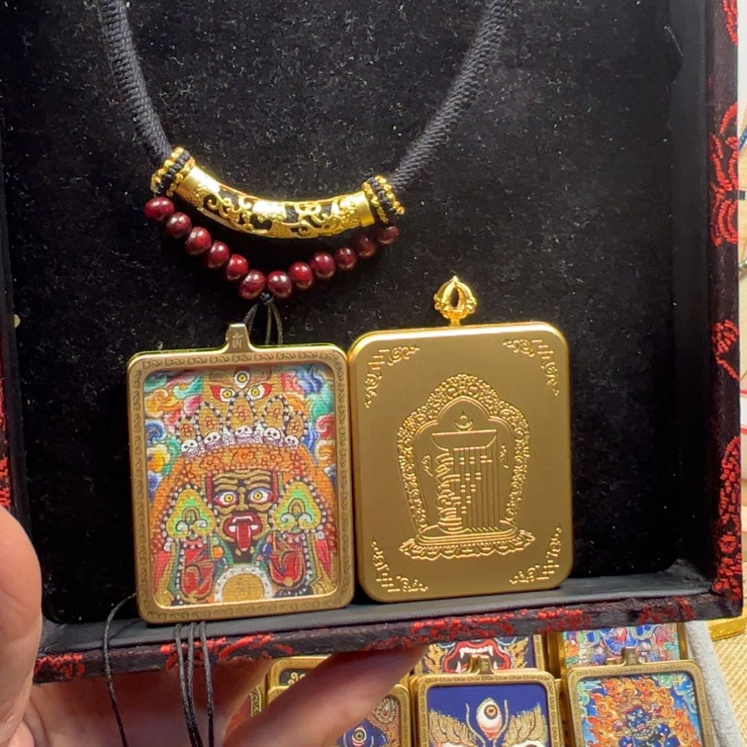 吊坠西****猴扎吉拉姆单面铜壳