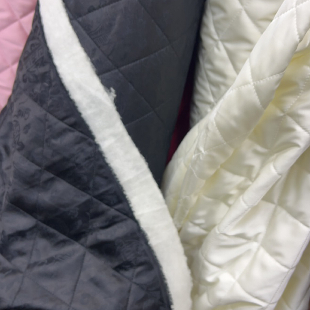 140克中厚真丝提花羊绒絮片加厚棉衣外套秋冬布料