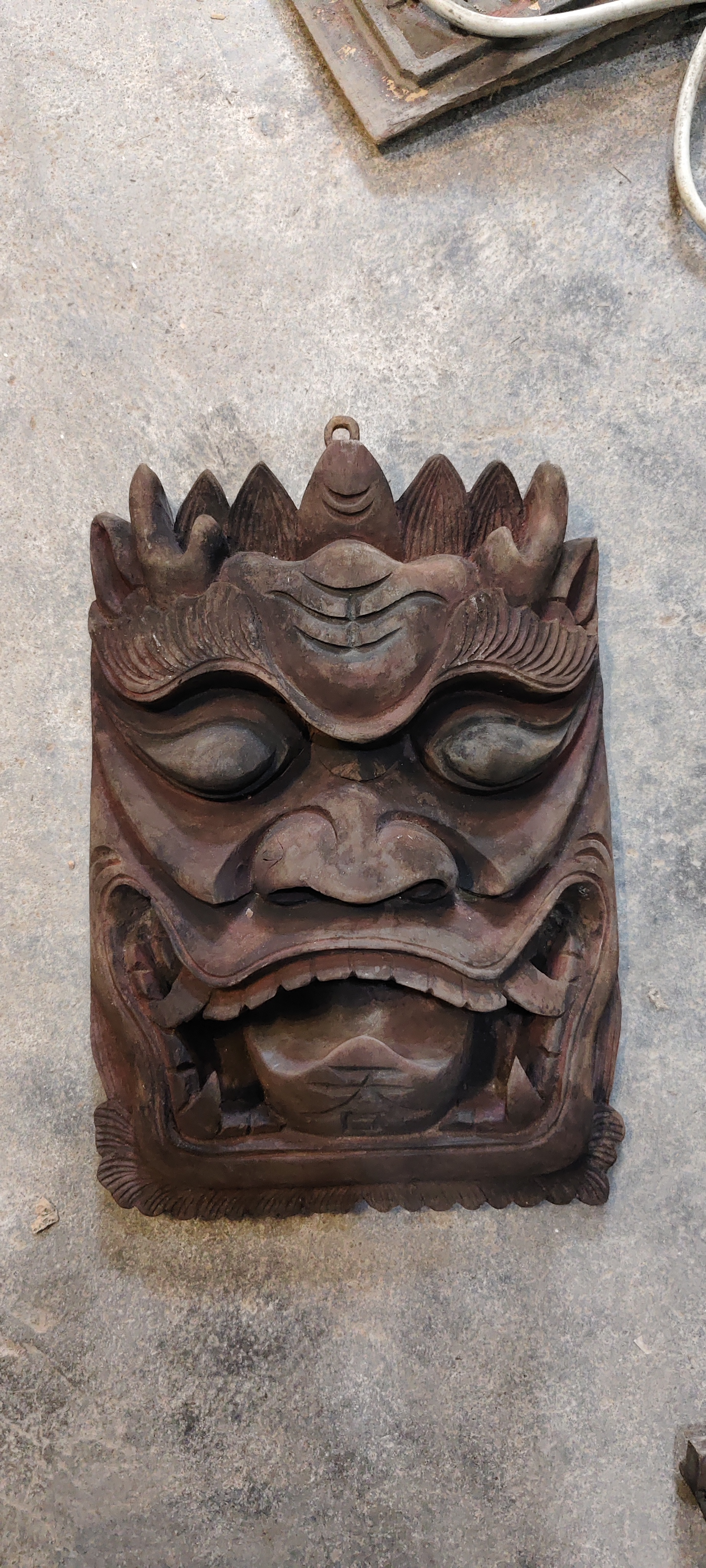 大吞口面具精美木雕