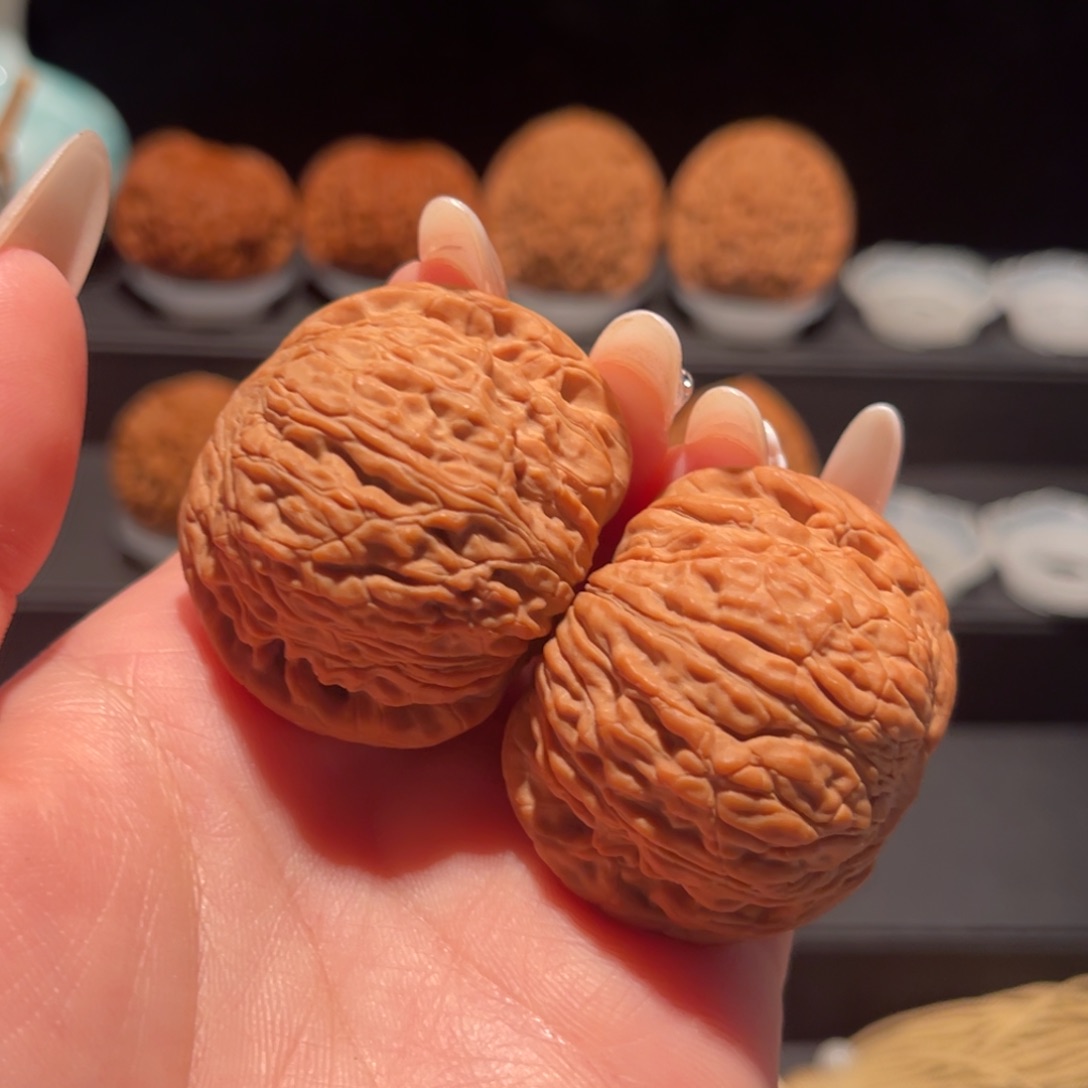 泥鳅背41，全品，毕业