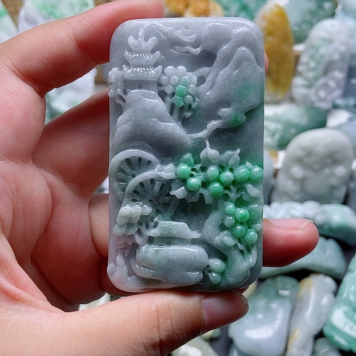 翡翠未镶嵌吊坠(不含链)1