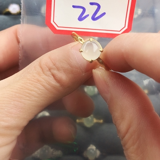 翡翠未镶嵌戒指缅甸