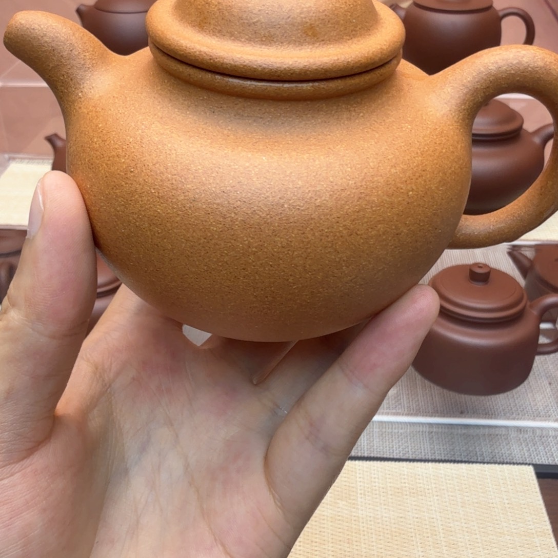 茶壶紫砂黄金段掇球225cc