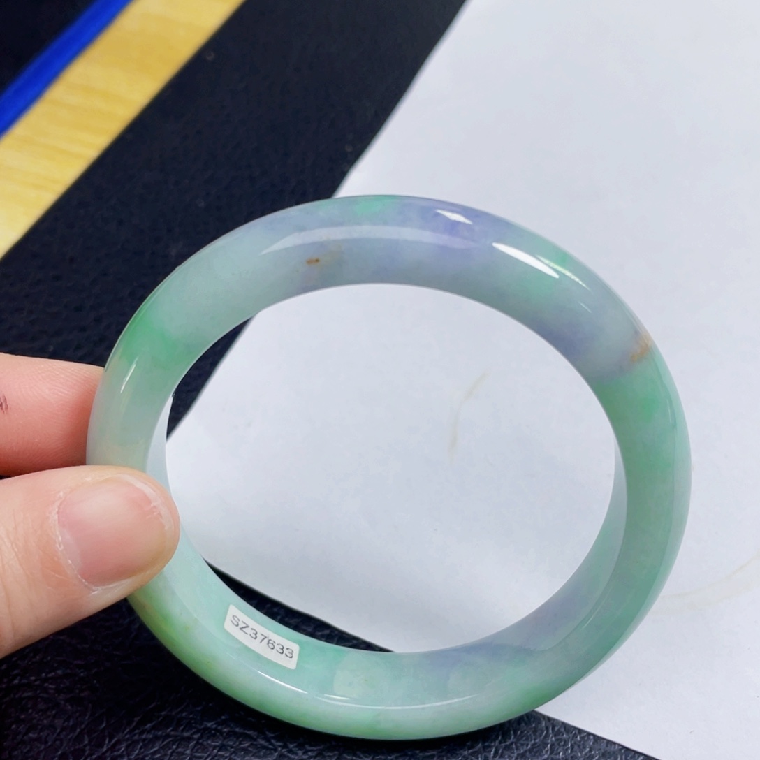 翡翠手镯未镶嵌56 圈有纹拍下默认不退换