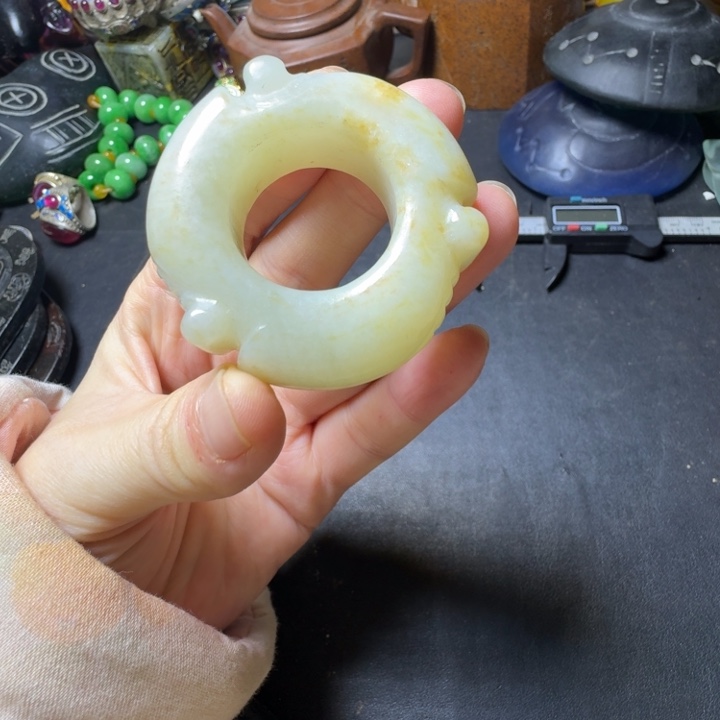 吊坠紫金钵盂菩提