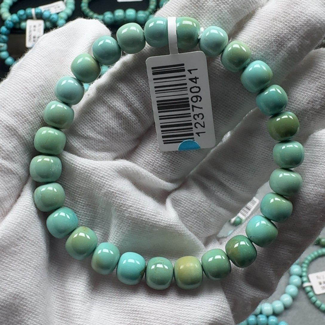 绿松石未镶嵌挂件