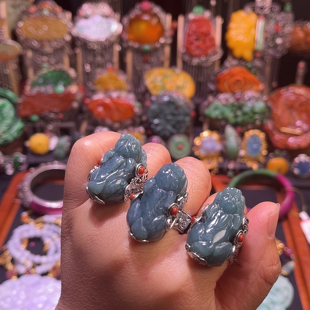 翡翠未镶嵌戒指新款福利任选一