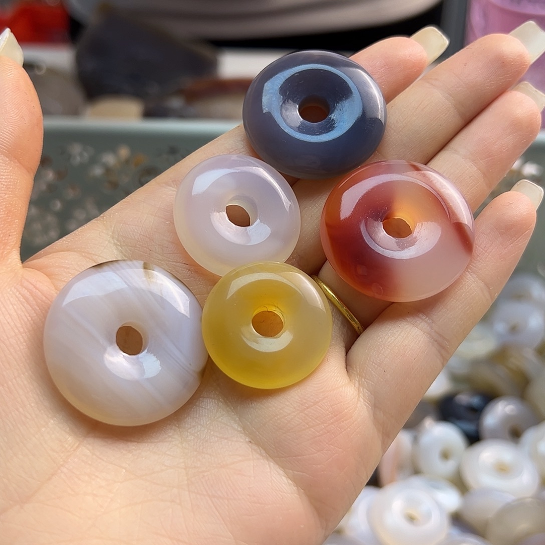 玛瑙/玉髓未镶嵌颈饰