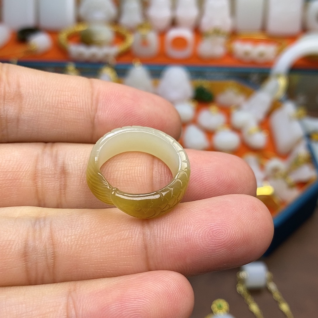 不***我和田玉未镶嵌戒指精品和田玉金龙鱼指环