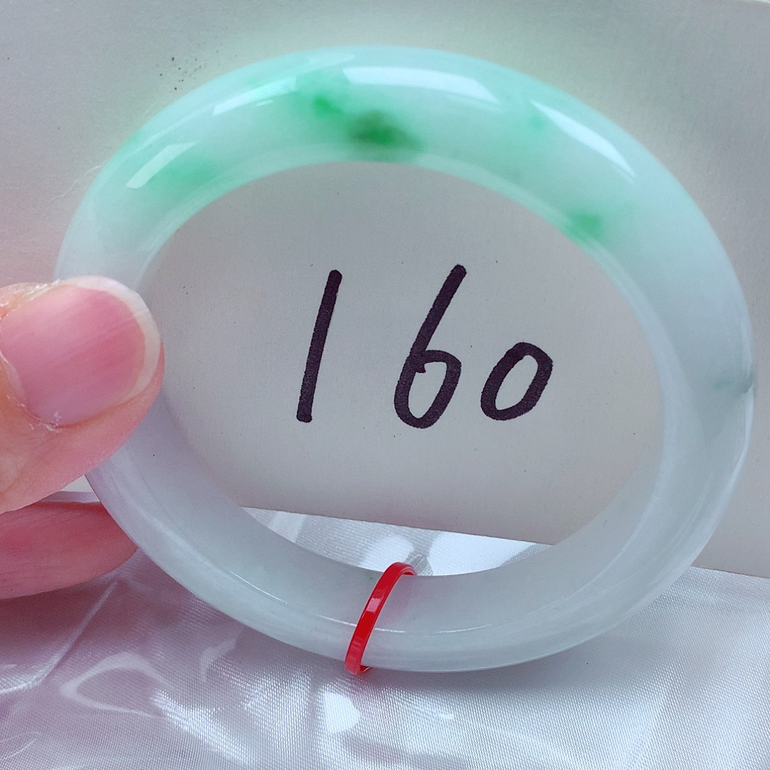 翡翠未镶嵌手镯翡翠