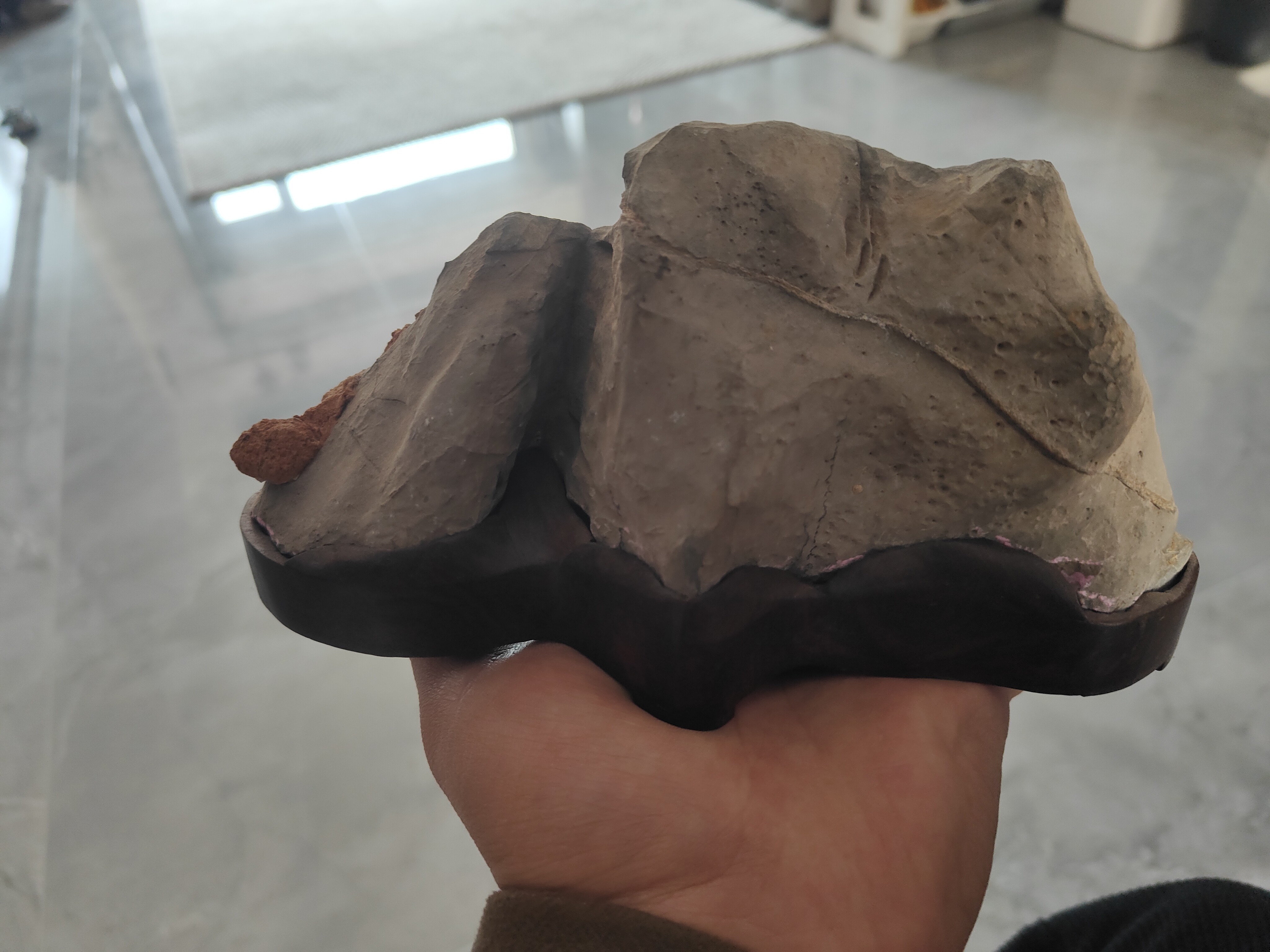 灵璧石，原石无修，山形状，长20厚7高10(厘米)