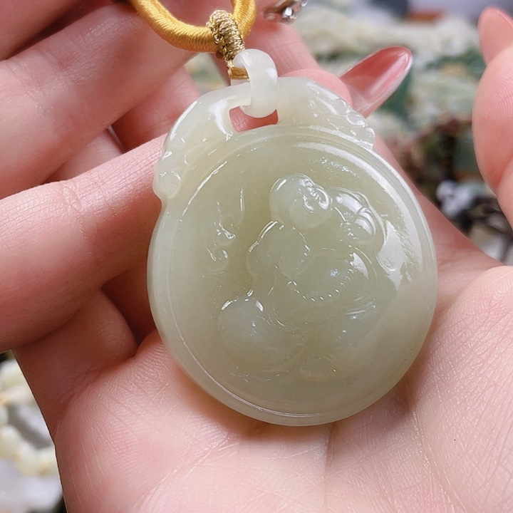 未镶嵌和田玉挂件