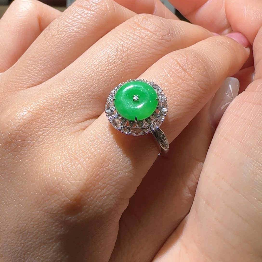 【闪购商品】翡翠戒指18K金镶嵌缅甸