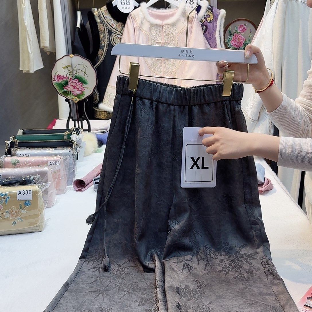 用***7非遗传承人的精神风貌和文化