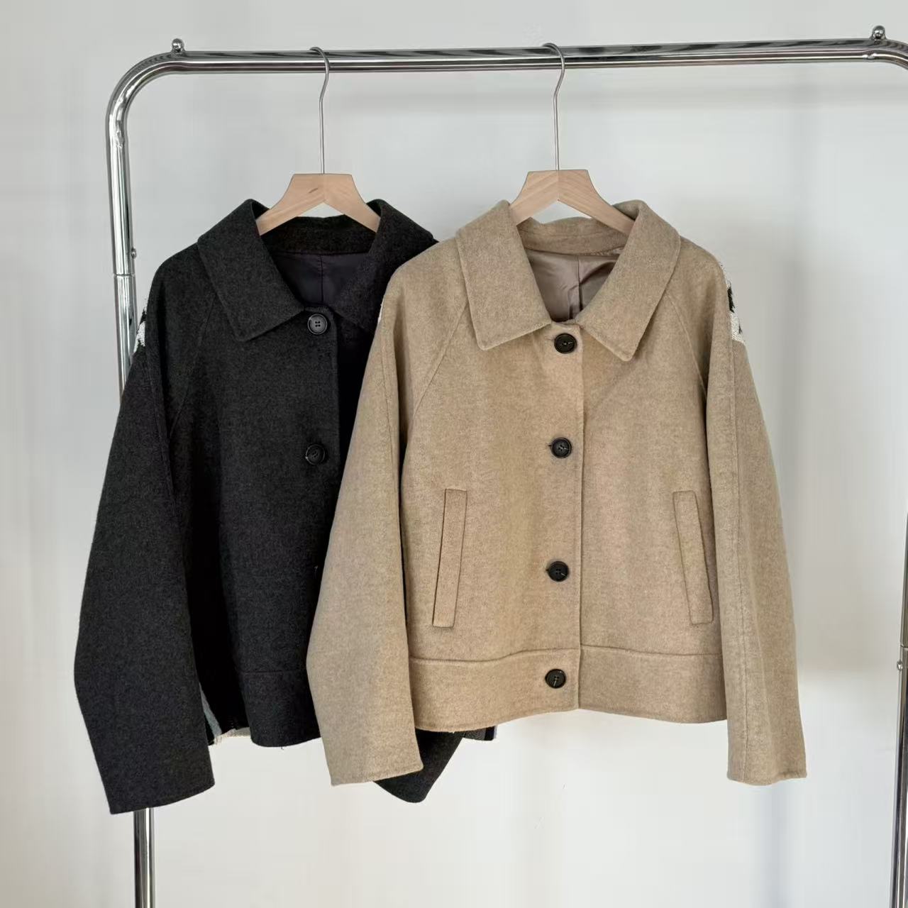 【老板娘专属】后背针织短大衣