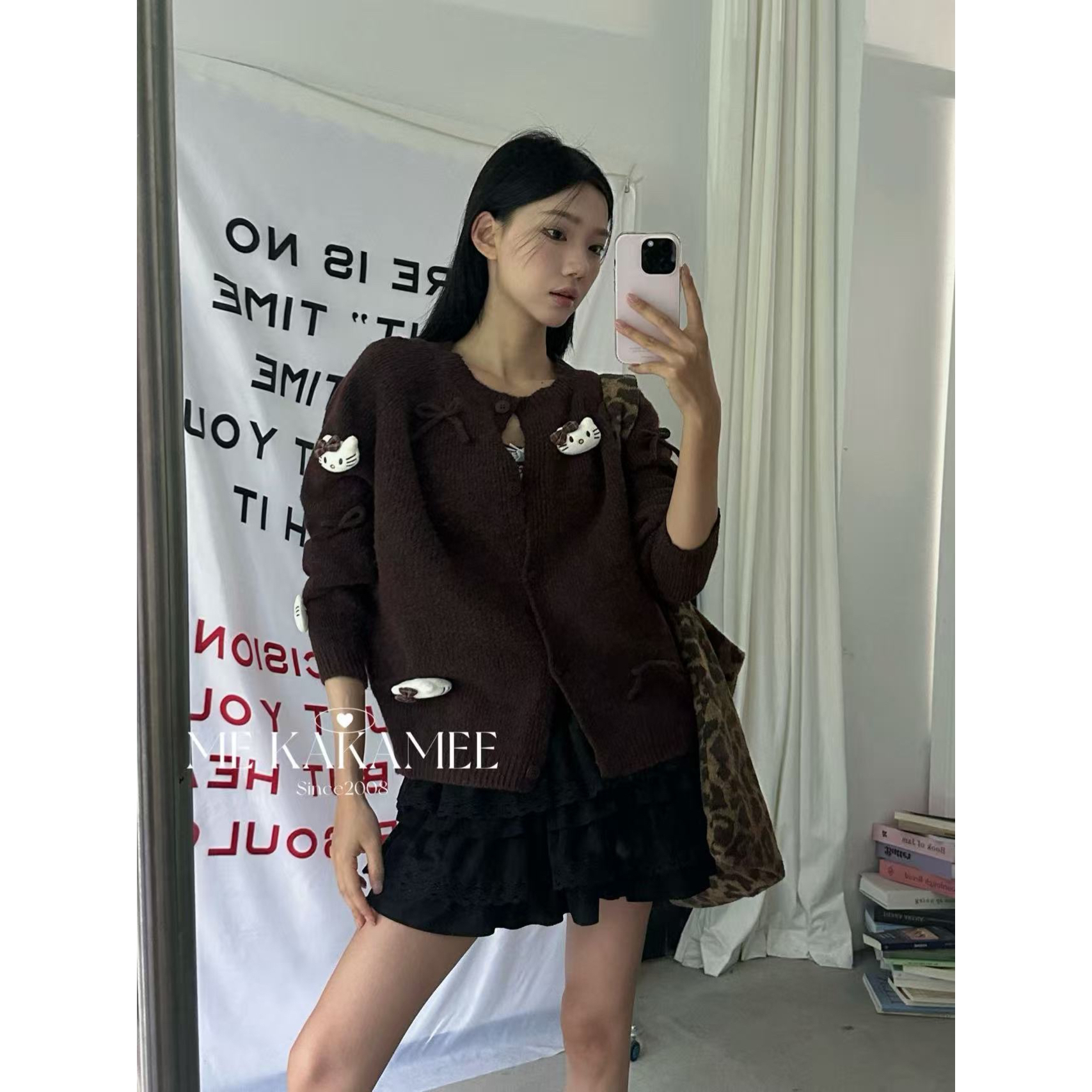 爱唯依（F）-蝴蝶结 KITI挂件！软糯排扣针织毛衣（KA6013#）KAKAME