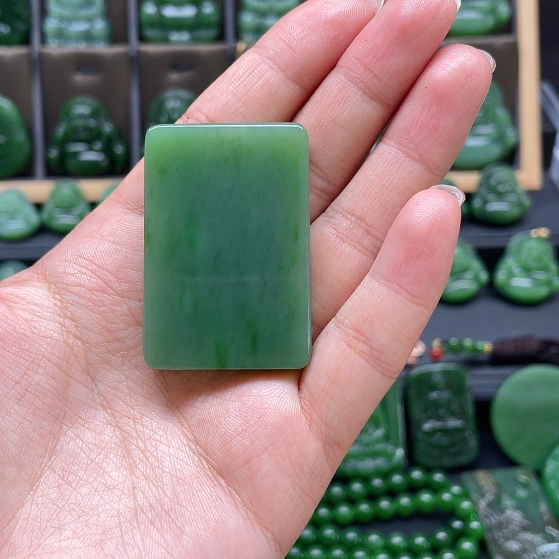 和田玉吊坠未镶嵌