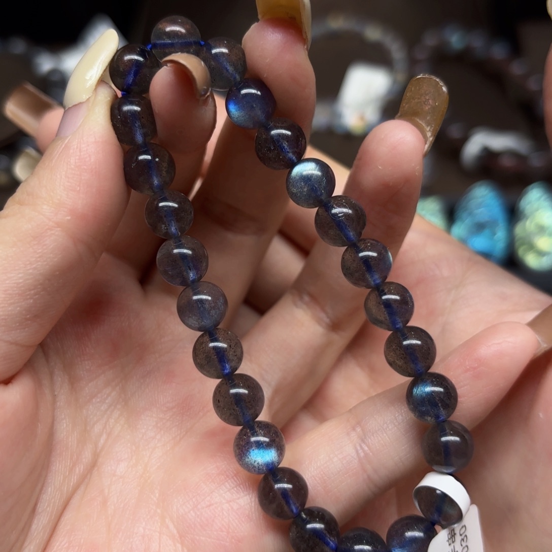 未镶嵌手链长石冬**河7.9mm左右