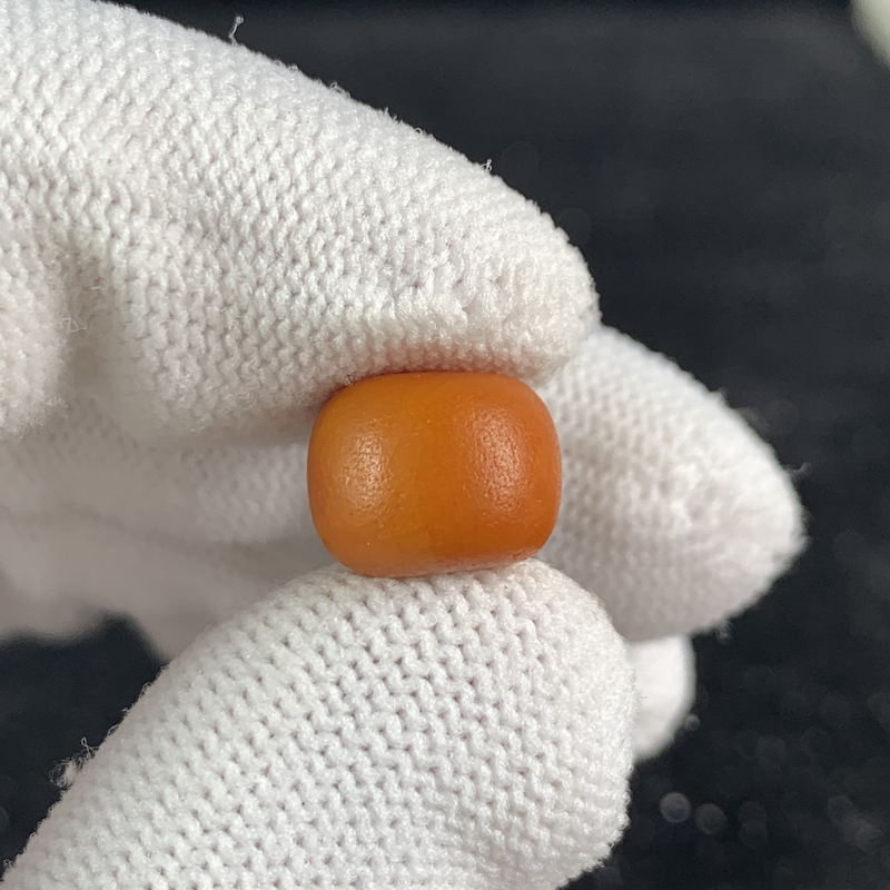 D1125保真原矿俄料尺寸11.4*9mm蜜蜡墩子老型单颗隔珠微瑕放漏
